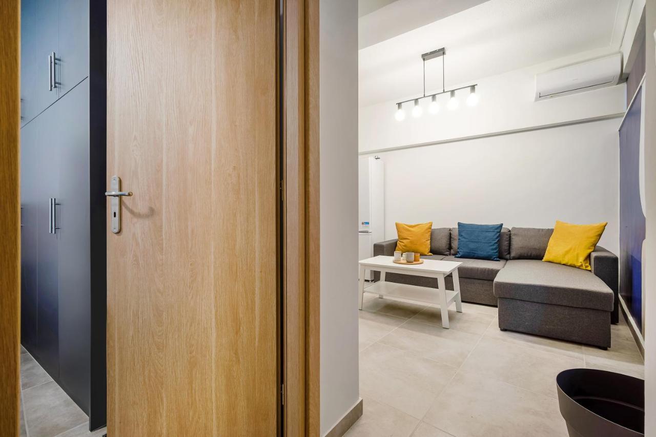 Marco'S Apartment เอเธนส์ ภายนอก รูปภาพ
