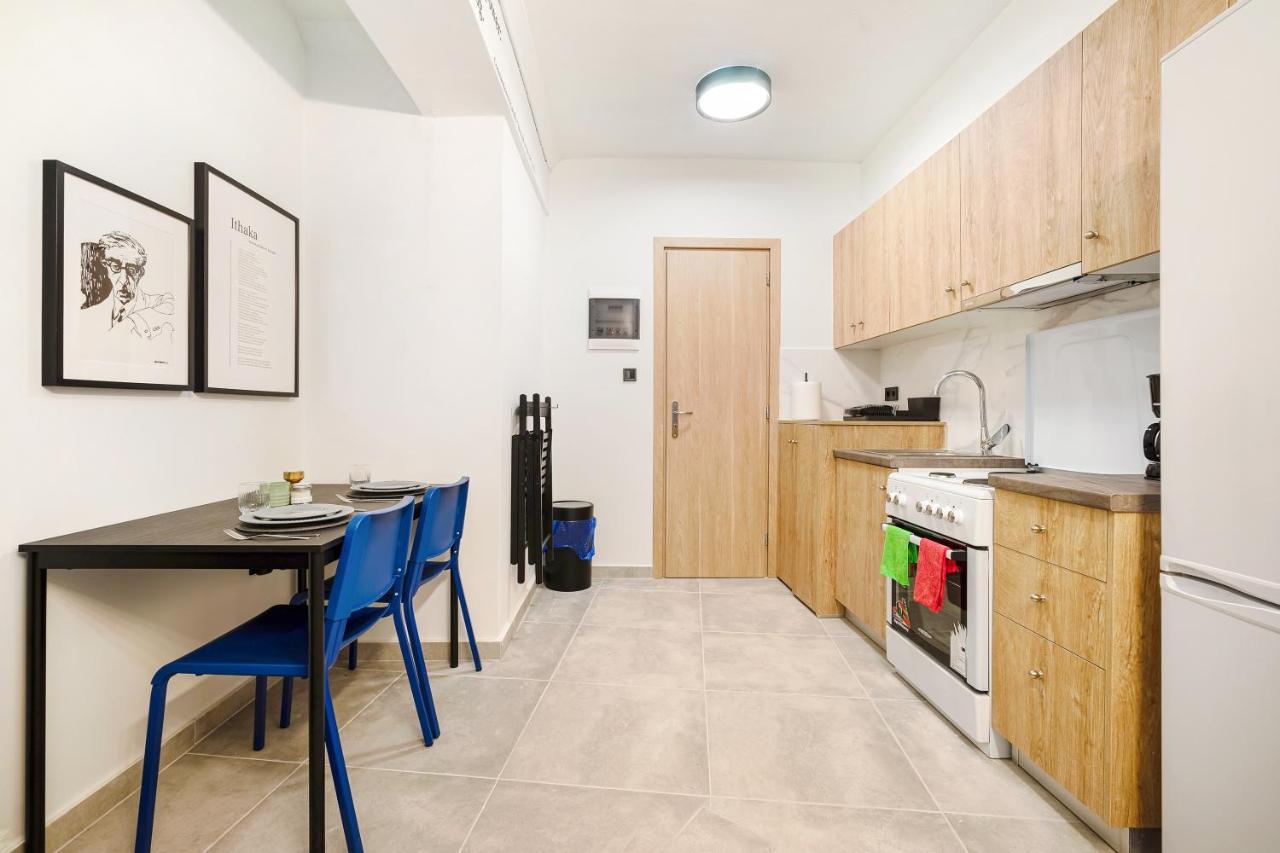 Marco'S Apartment เอเธนส์ ภายนอก รูปภาพ